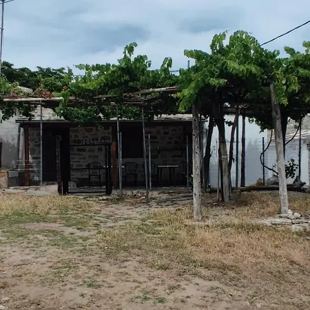 Kastro Hill House Apartman